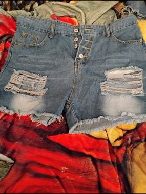 Distressed High-Waist Denim Shorts - Blue